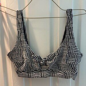 Black and White Polka Swimsuit Top